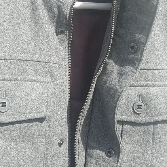 Wool Vest - Picture 7 of 8